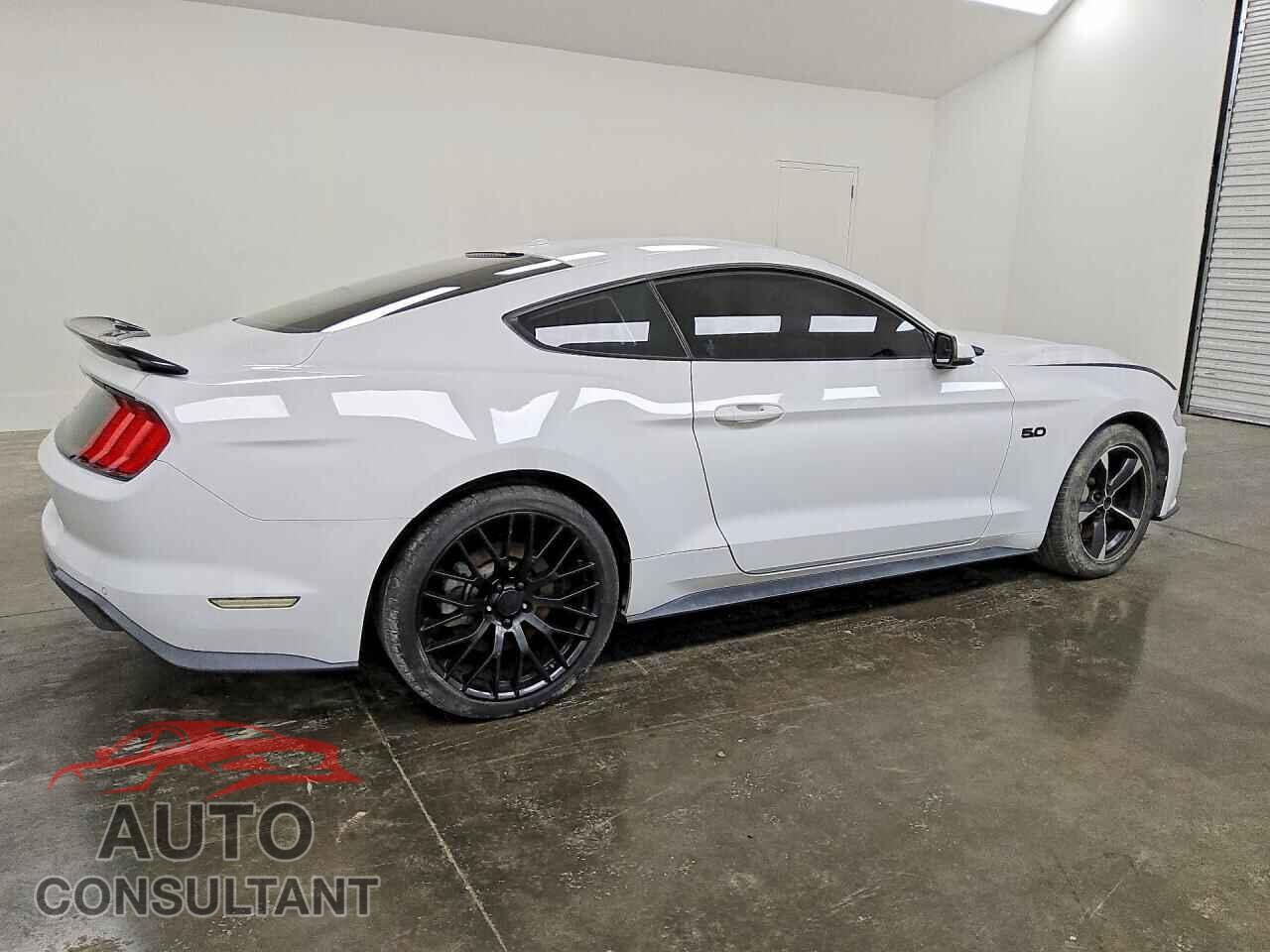 FORD MUSTANG 2019 - 1FA6P8CF6K5118022