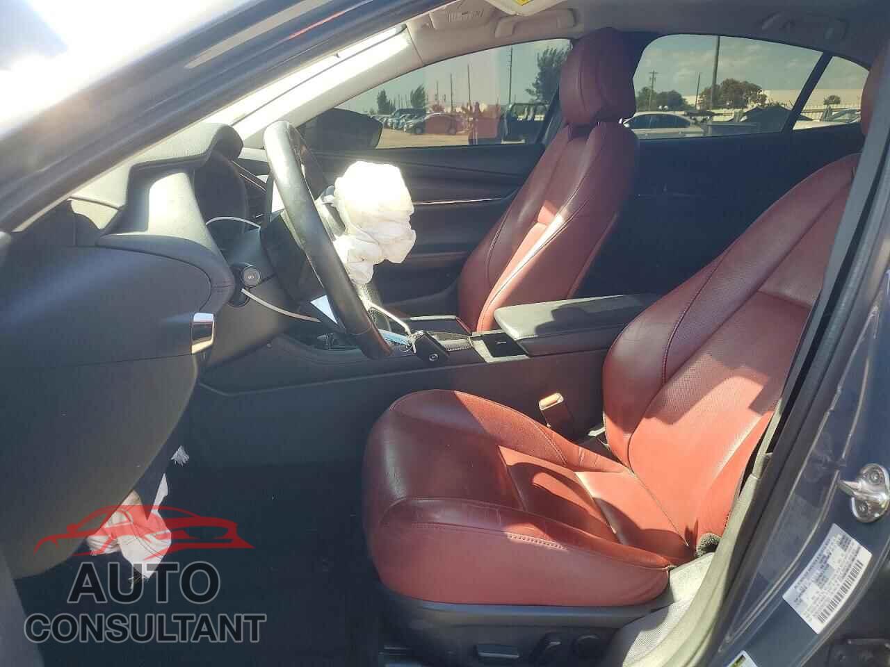 MAZDA 3 2023 - 3MZBPACM7PM377650