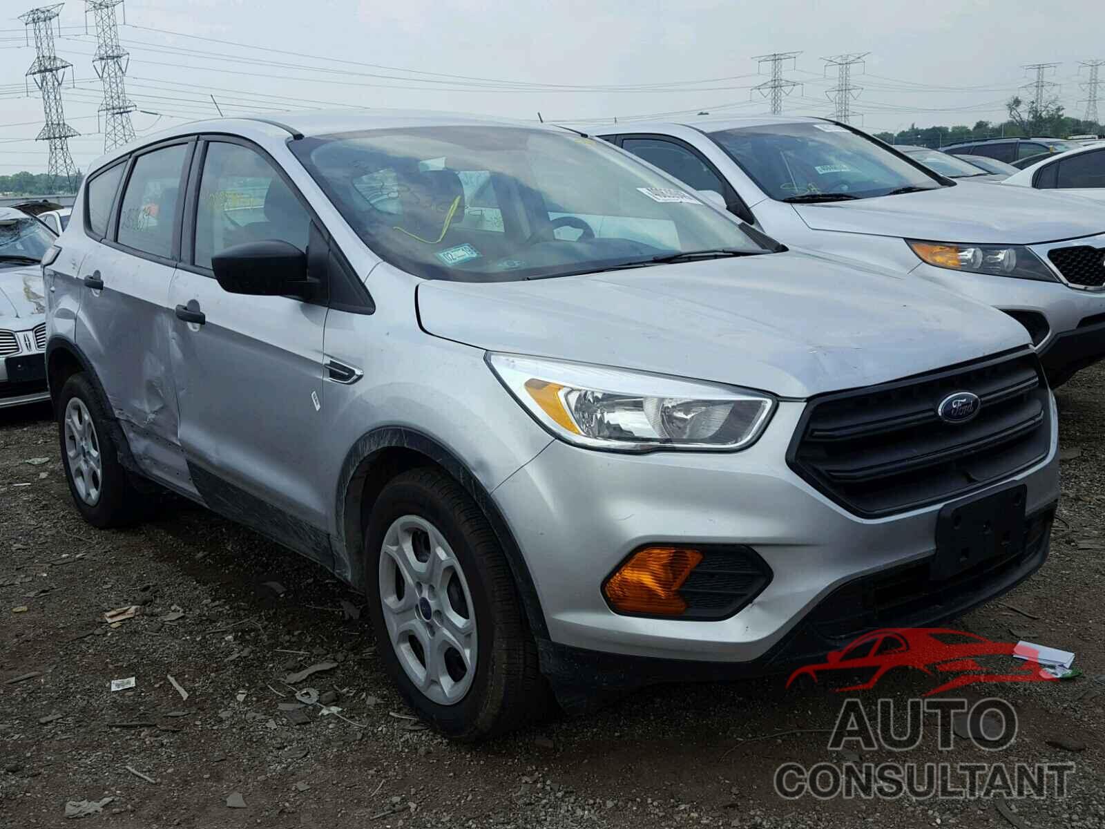 FORD ESCAPE 2017 - 1FMCU0F76HUD49704