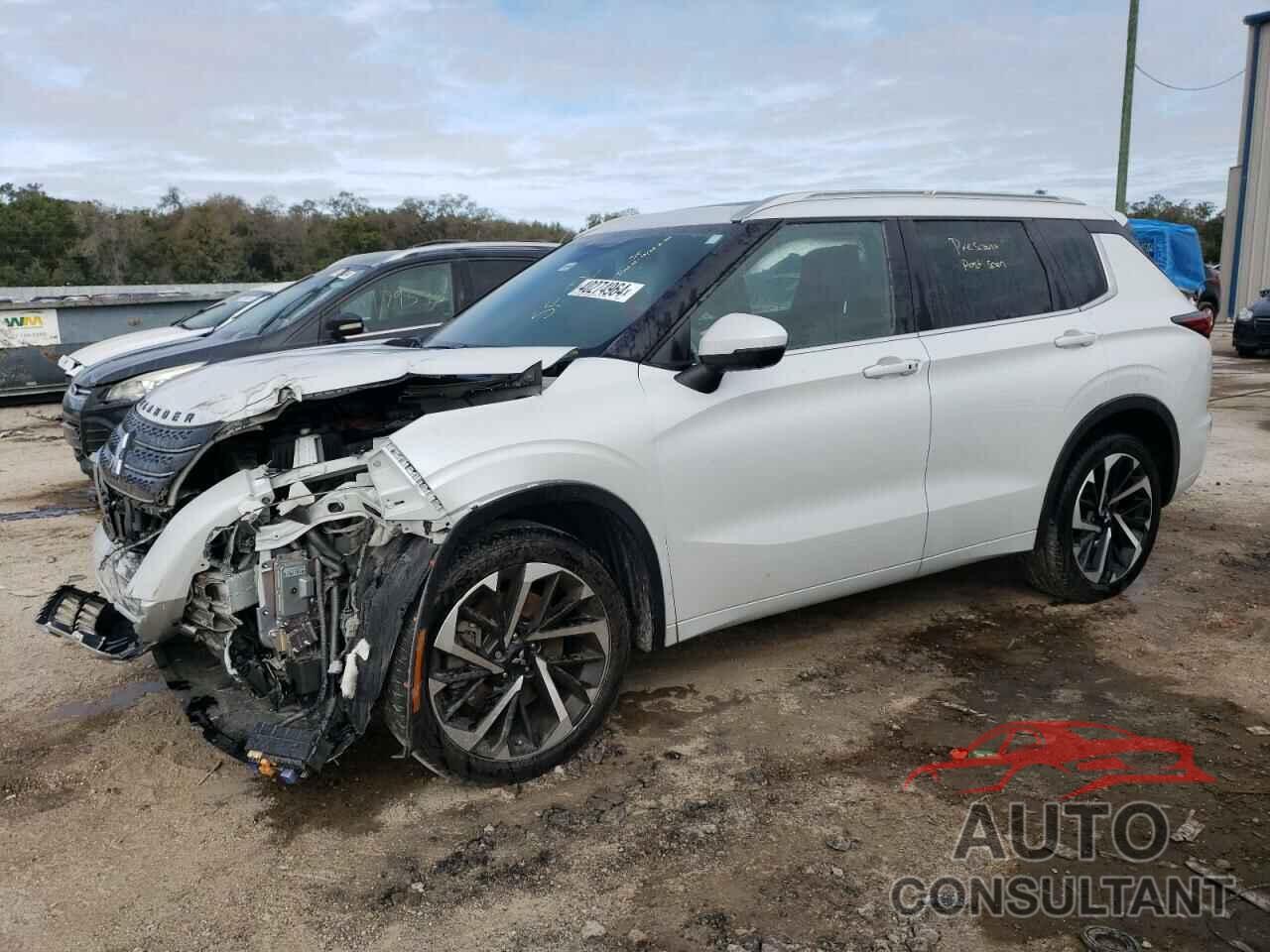 MITSUBISHI OUTLANDER 2022 - JA4J4VA86NZ083165
