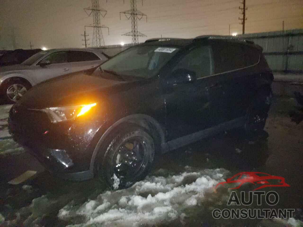 TOYOTA RAV4 2018 - 2T3ZFREV2JW437056