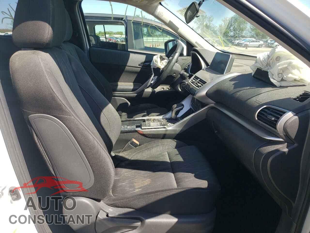 MITSUBISHI ECLIPSE 2019 - JA4AT5AA8KZ002314