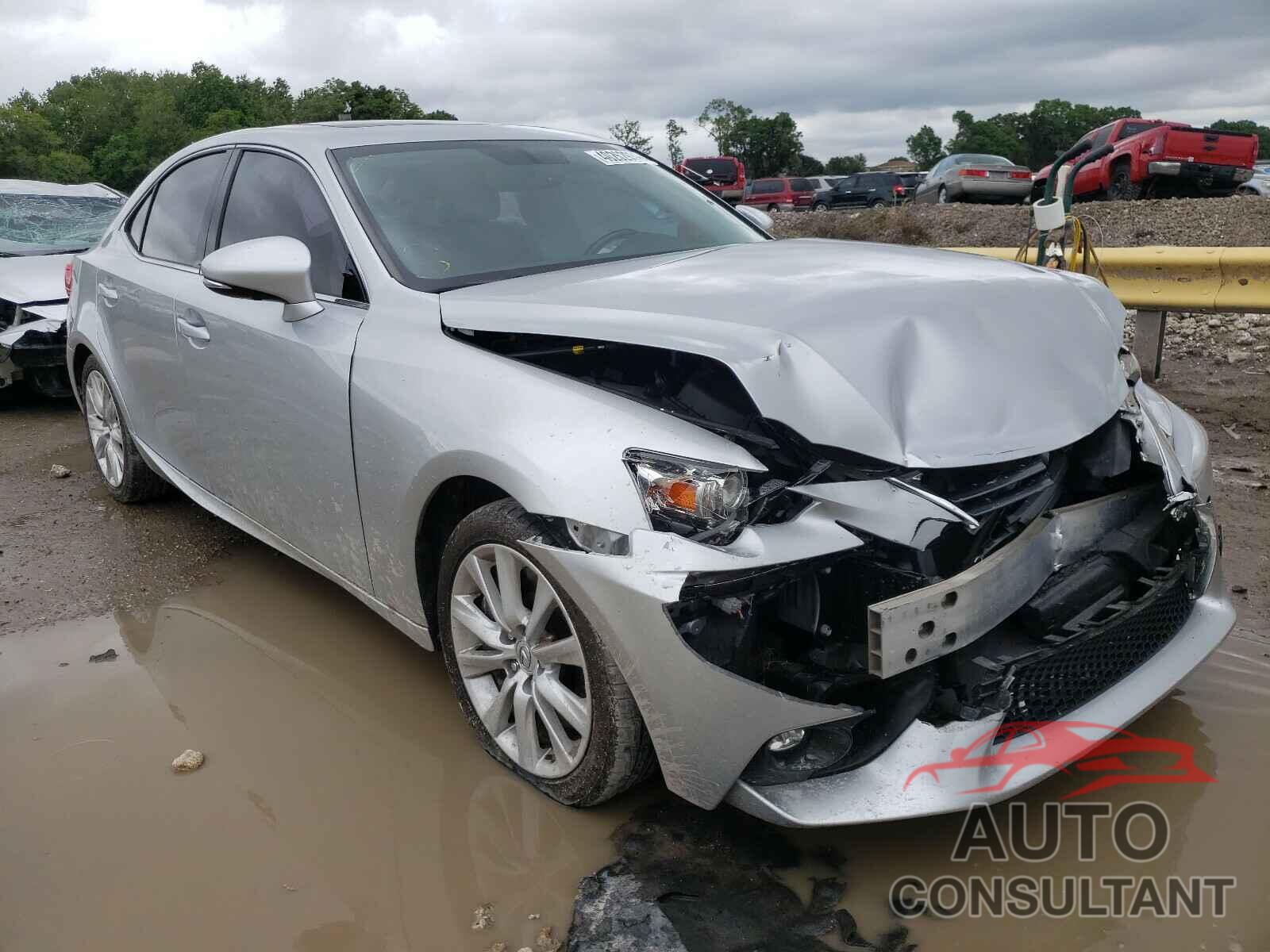 LEXUS IS 2016 - JTHBA1D2XG5010733