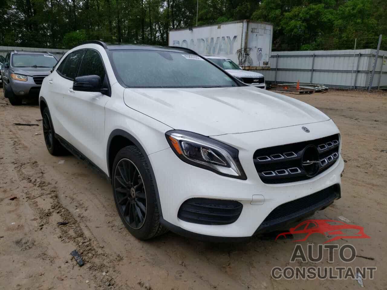 MERCEDES-BENZ GLA-CLASS 2019 - WDCTG4EB8KU008444