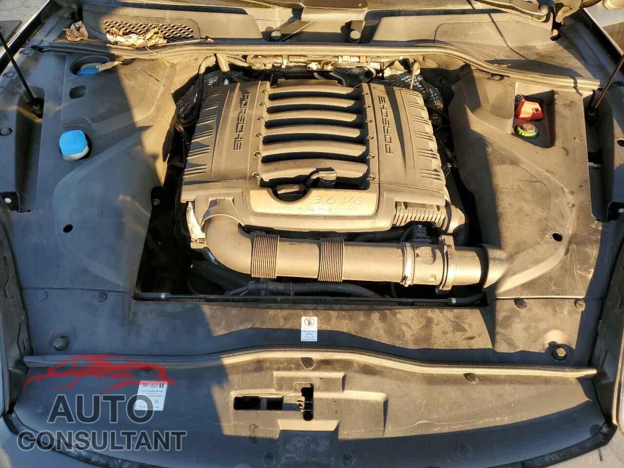 PORSCHE CAYENNE 2017 - WP1AA2A26HKA86961