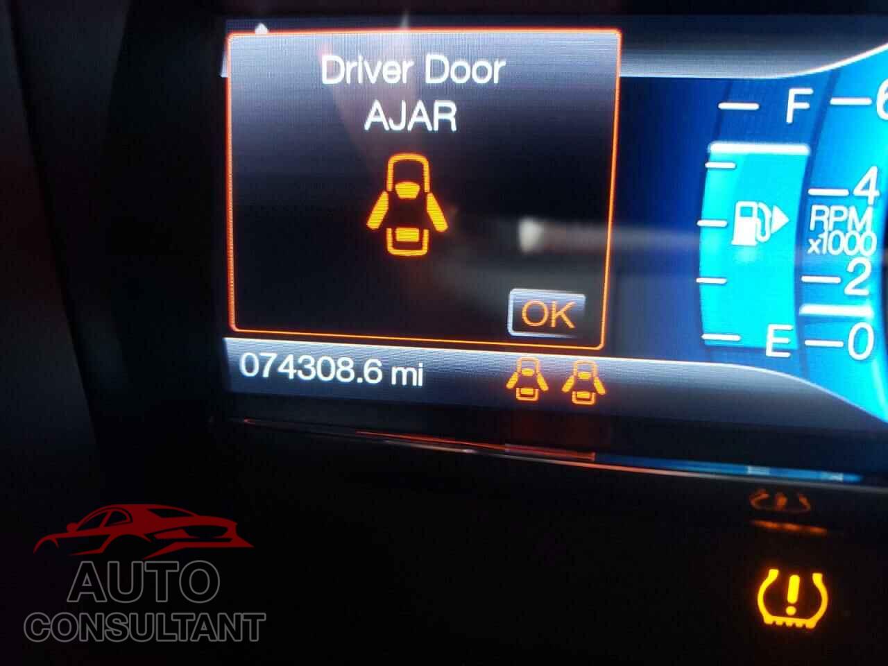FORD TAURUS 2016 - 1FAHP2E91GG100049