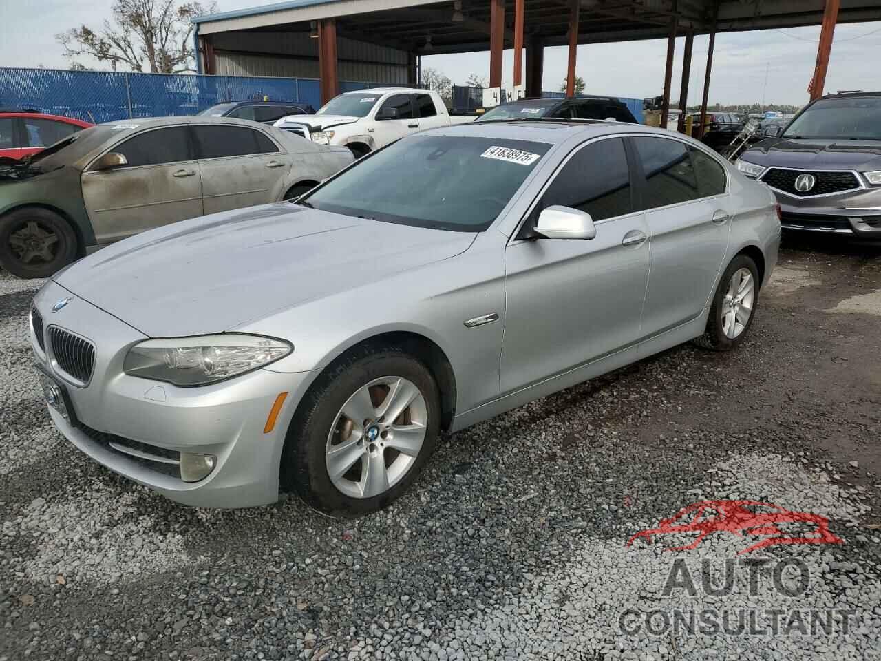 BMW 5 SERIES 2011 - WBAFR1C50BC743530