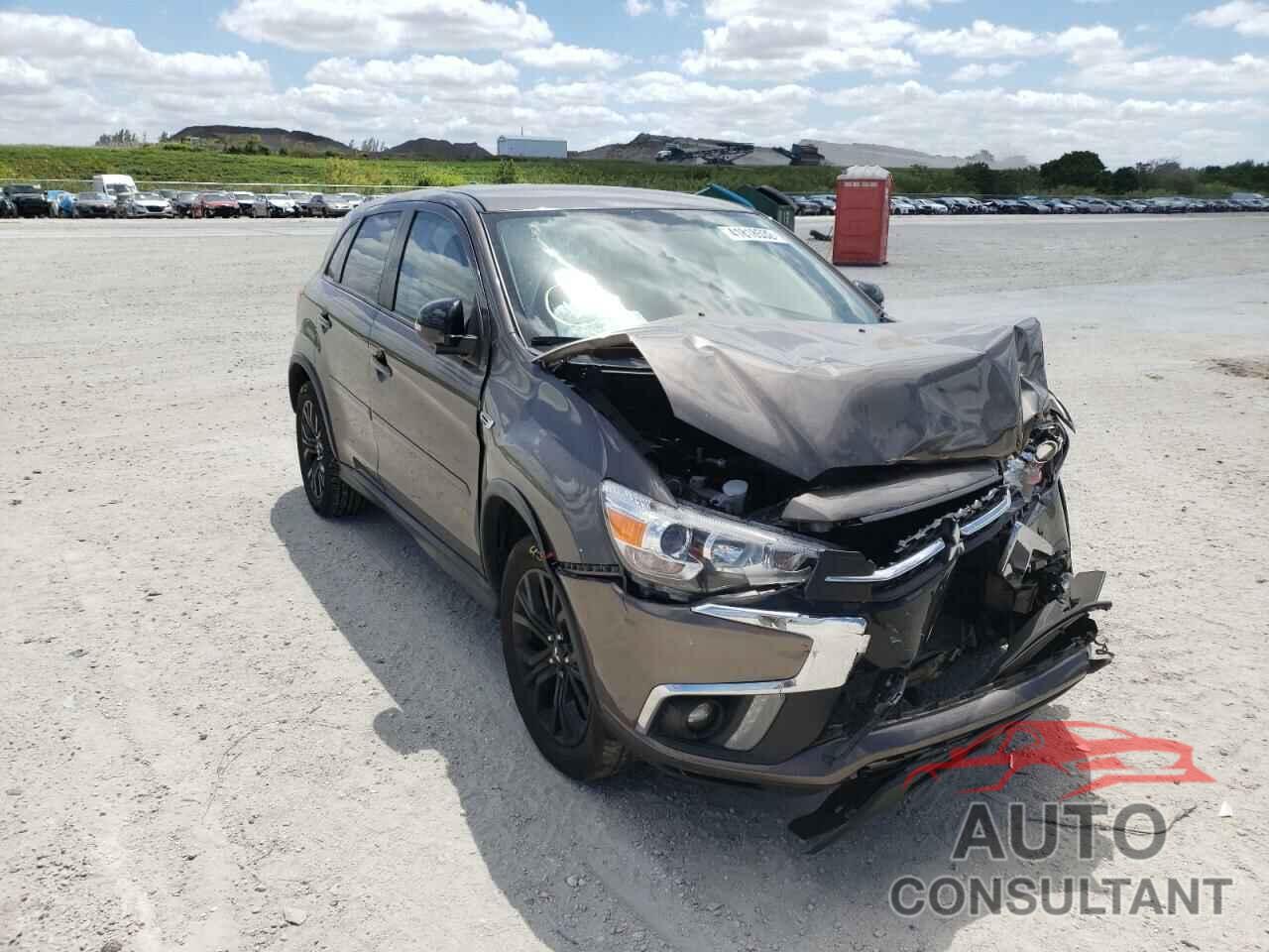 MITSUBISHI OUTLANDER 2018 - JA4AP3AUXJU009943