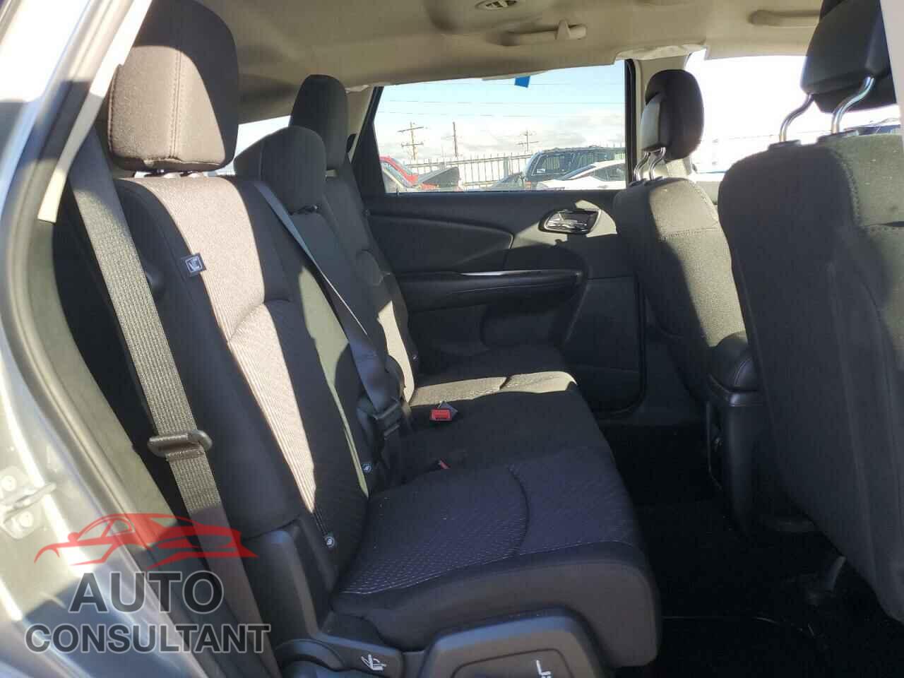 DODGE JOURNEY 2015 - 3C4PDCAB2FT737023