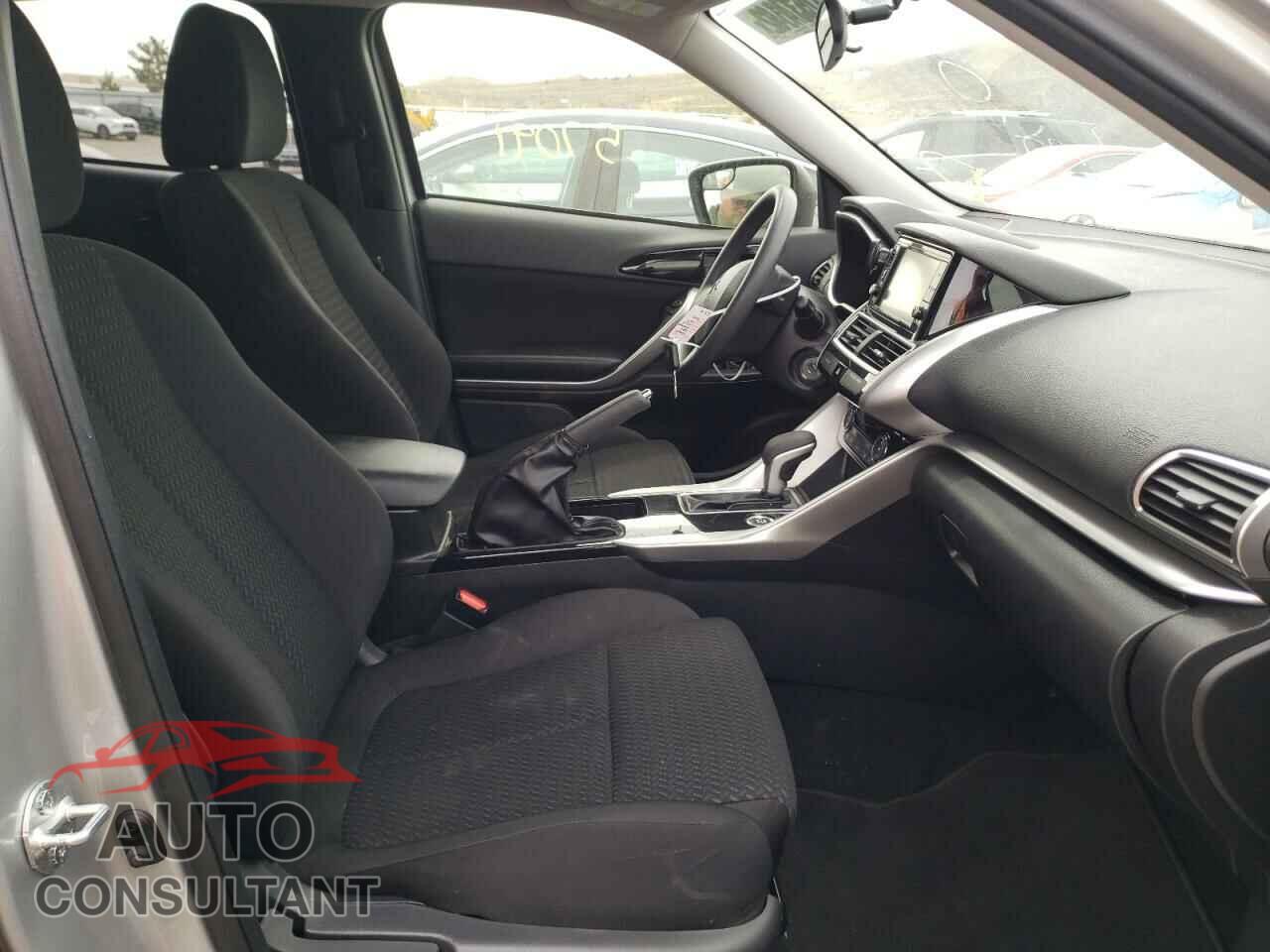 MITSUBISHI ECLIPSE 2019 - JA4AT3AA7KZ039519