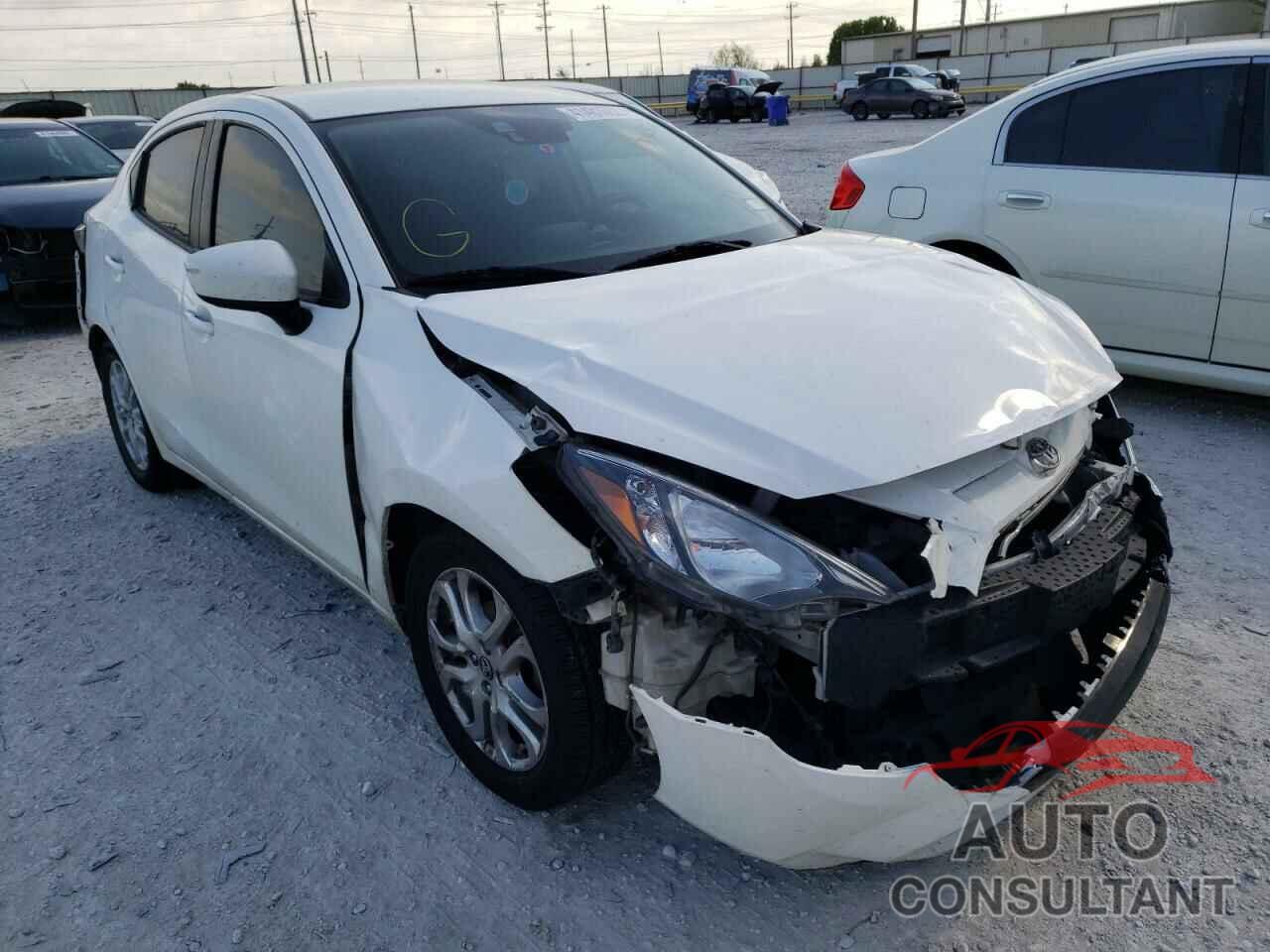 TOYOTA YARIS 2018 - 3MYDLBYV7JY313687