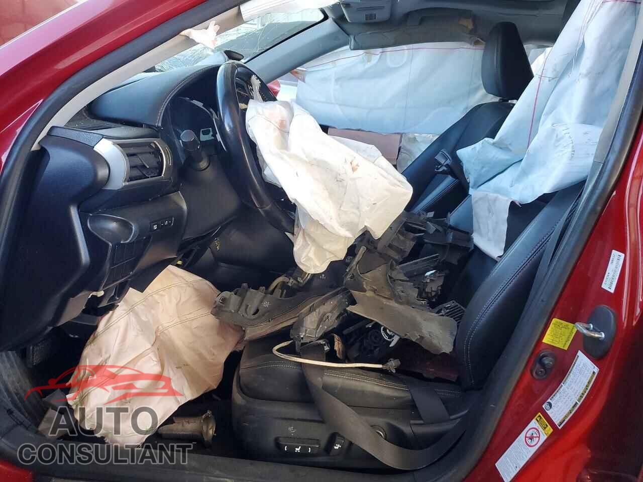 LEXUS IS 2015 - JTHBF1D21F5071436