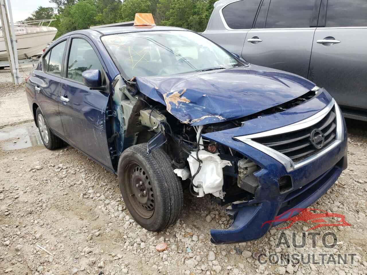 NISSAN VERSA 2018 - 3N1CN7AP2JL819151