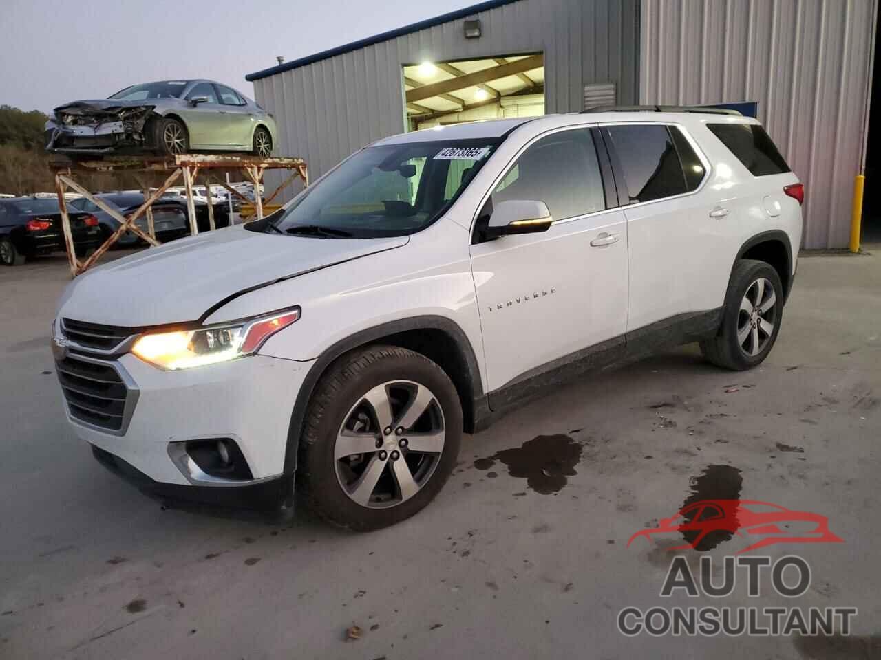 CHEVROLET TRAVERSE 2019 - 1GNERHKW4KJ143114