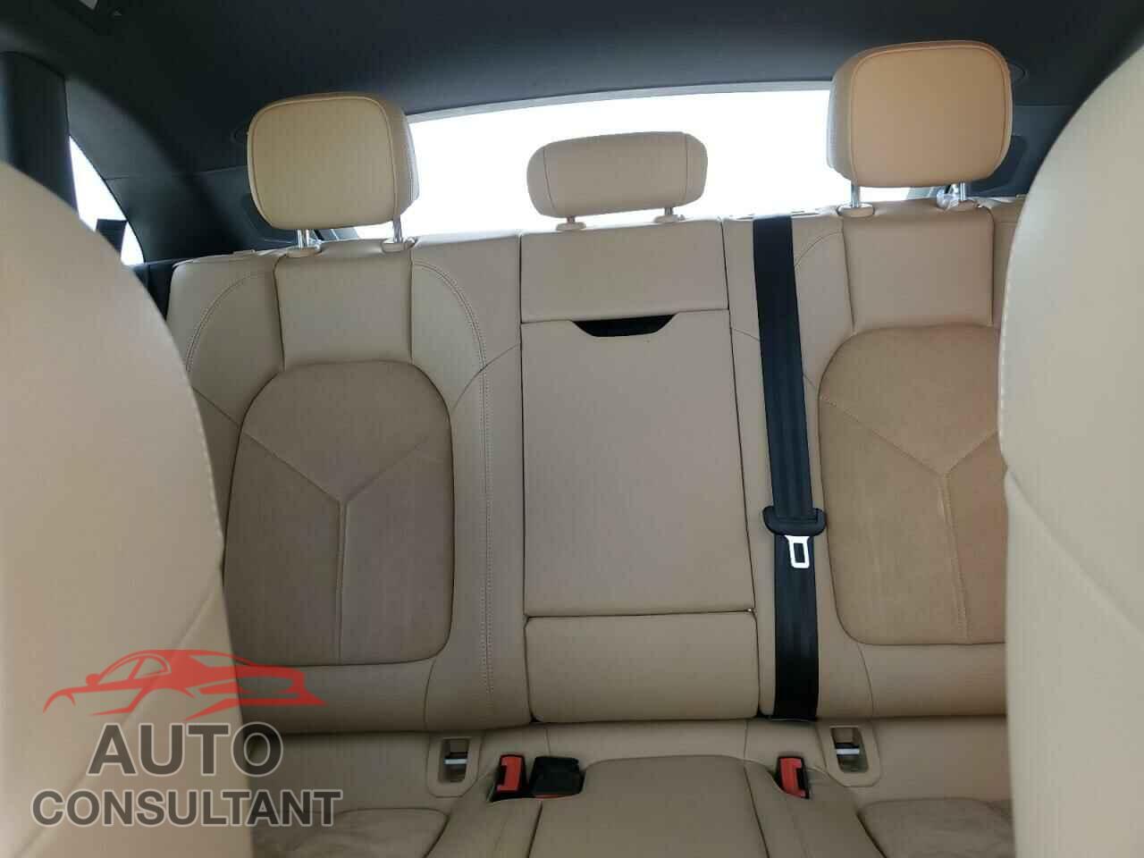 PORSCHE MACAN 2018 - WP1AA2A54JLB21944