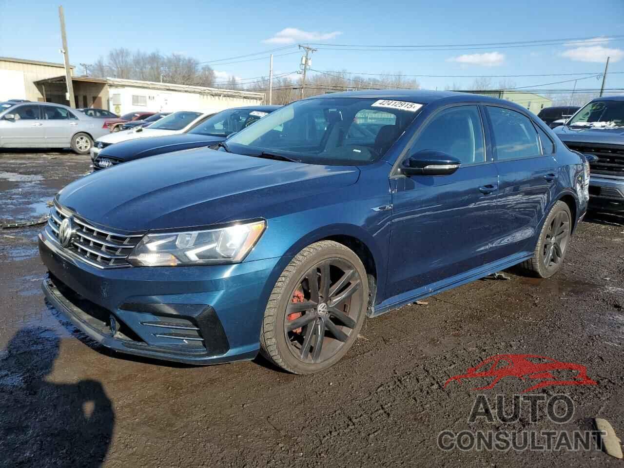 VOLKSWAGEN PASSAT 2018 - 1VWAA7A32JC035929