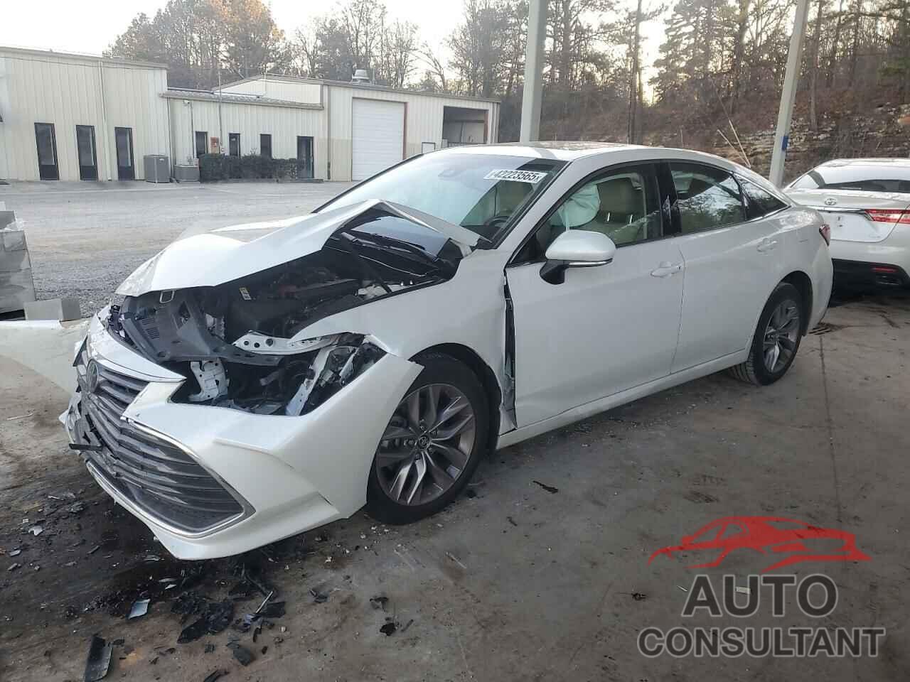 TOYOTA AVALON 2019 - 4T1BZ1FB0KU027042
