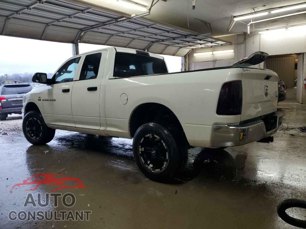 DODGE RAM 1500 2012 - 1C6RD7FT0CS270366