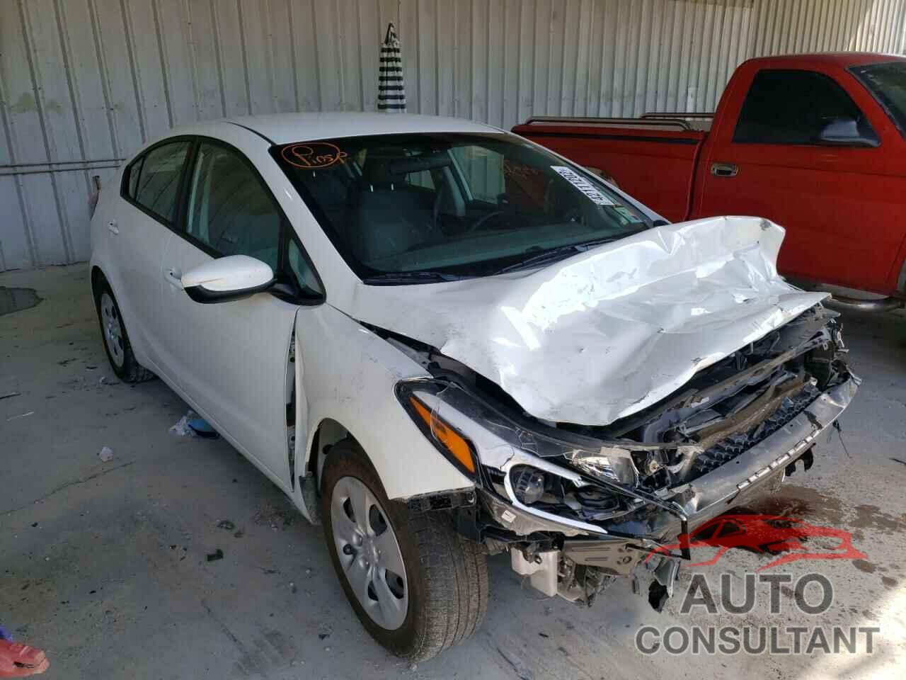 KIA FORTE 2018 - 3KPFK4A77JE228707