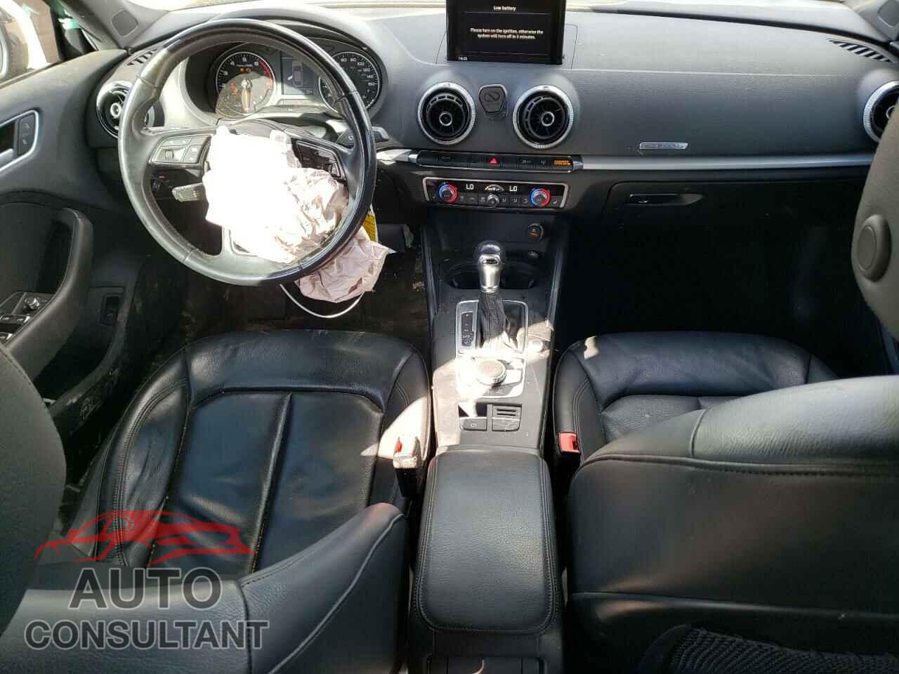 AUDI A3 2017 - WAUB8GFF0H1009838