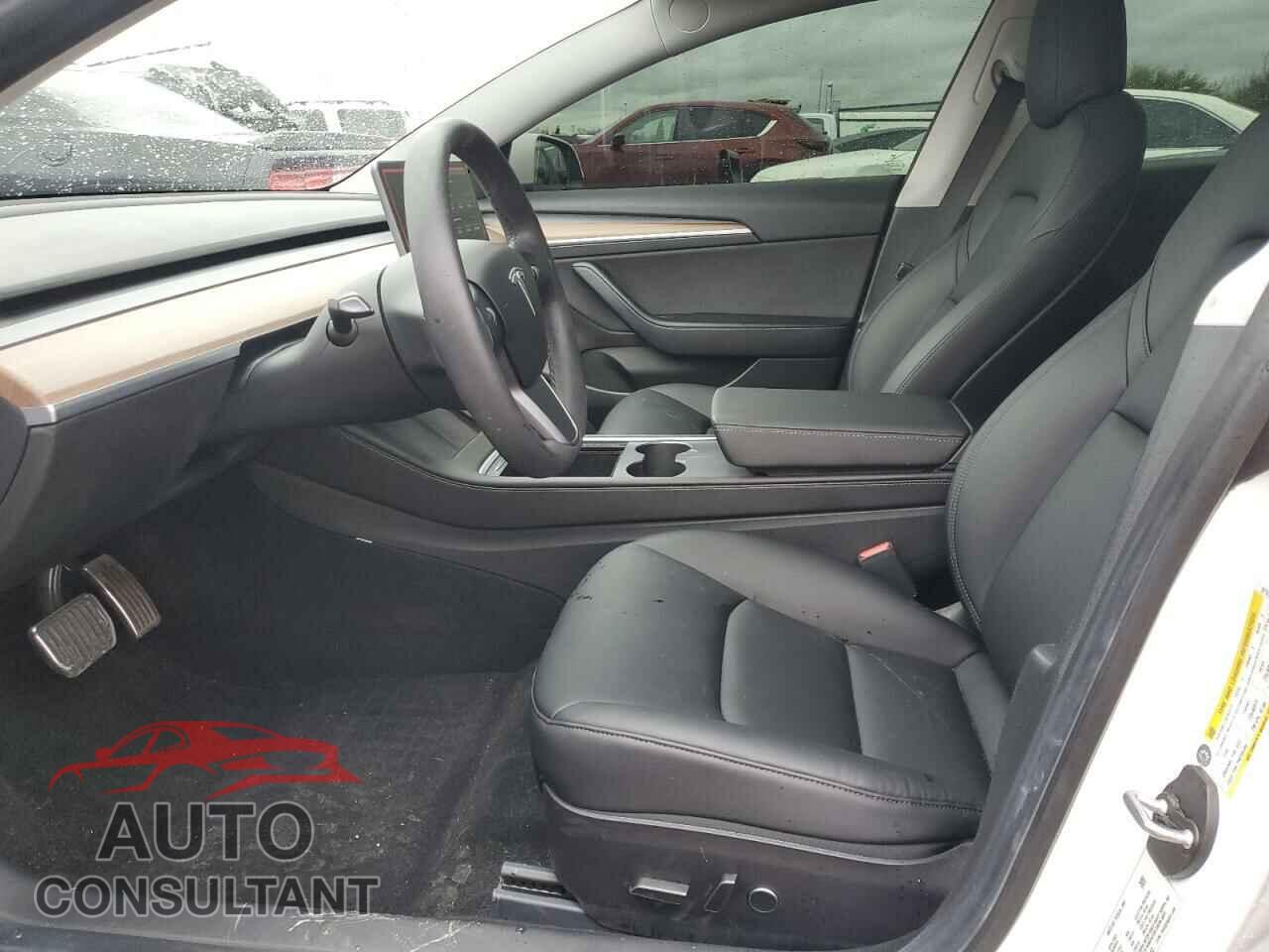 TESLA MODEL 3 2021 - 5YJ3E1EB5MF071510