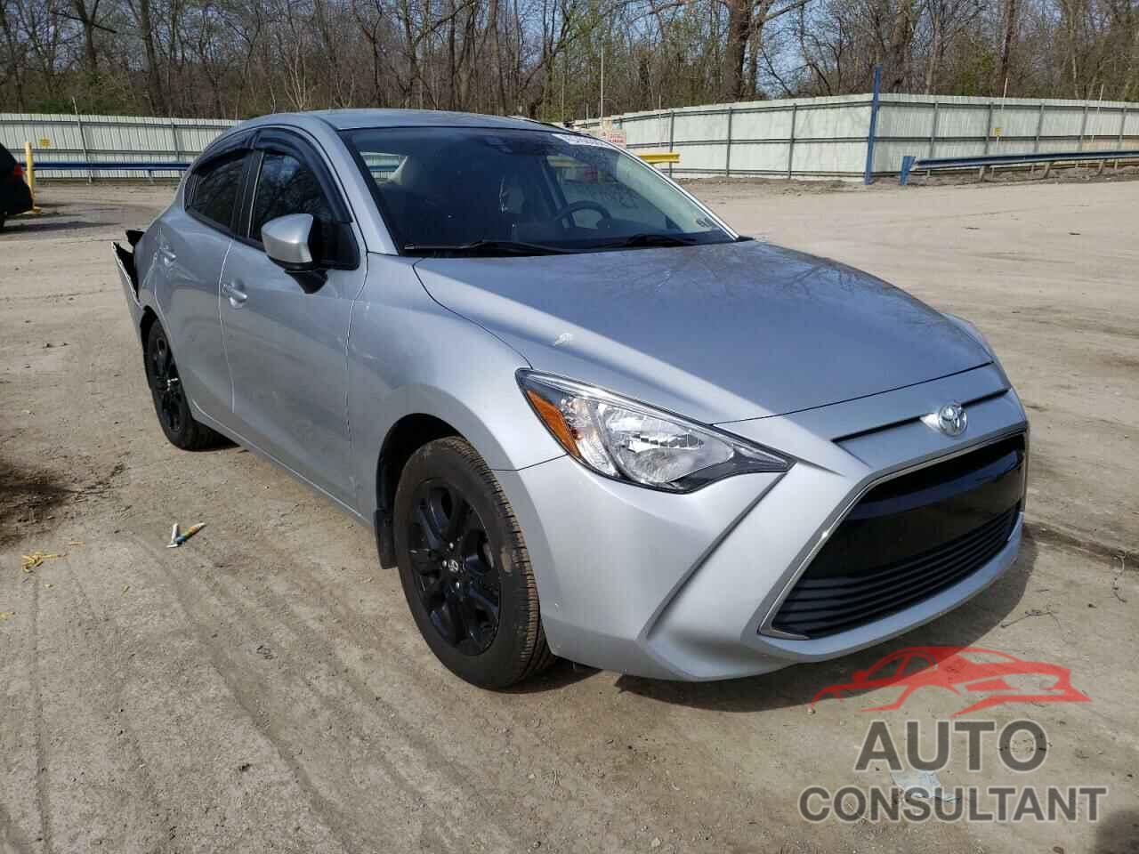 TOYOTA YARIS 2018 - 3MYDLBYV9JY313433