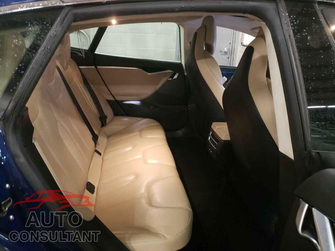 TESLA MODEL S 2017 - 5YJSA1E23HF190816
