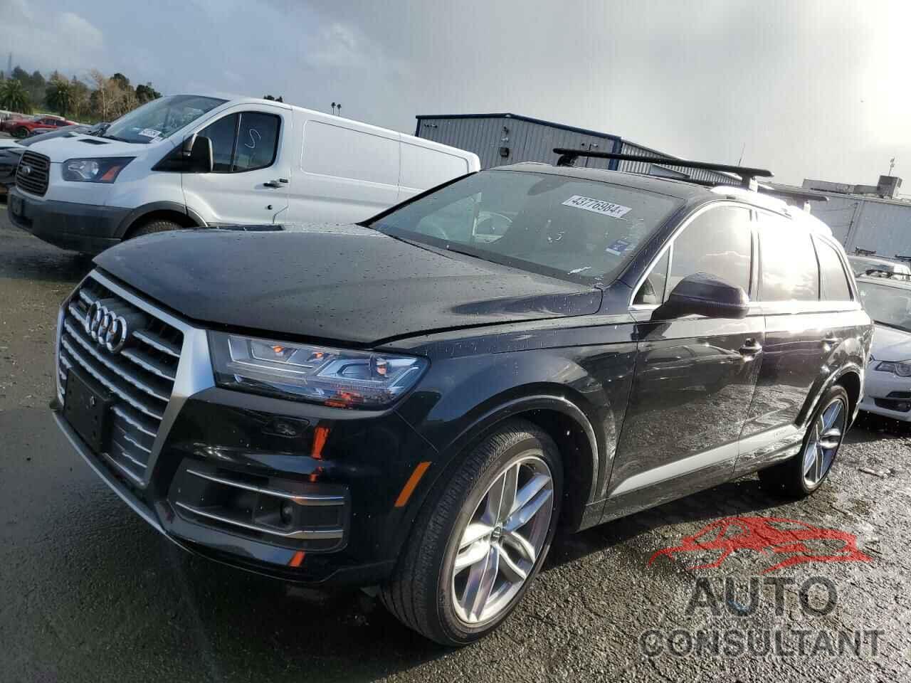 AUDI Q7 2017 - WA1VAAF72HD023355