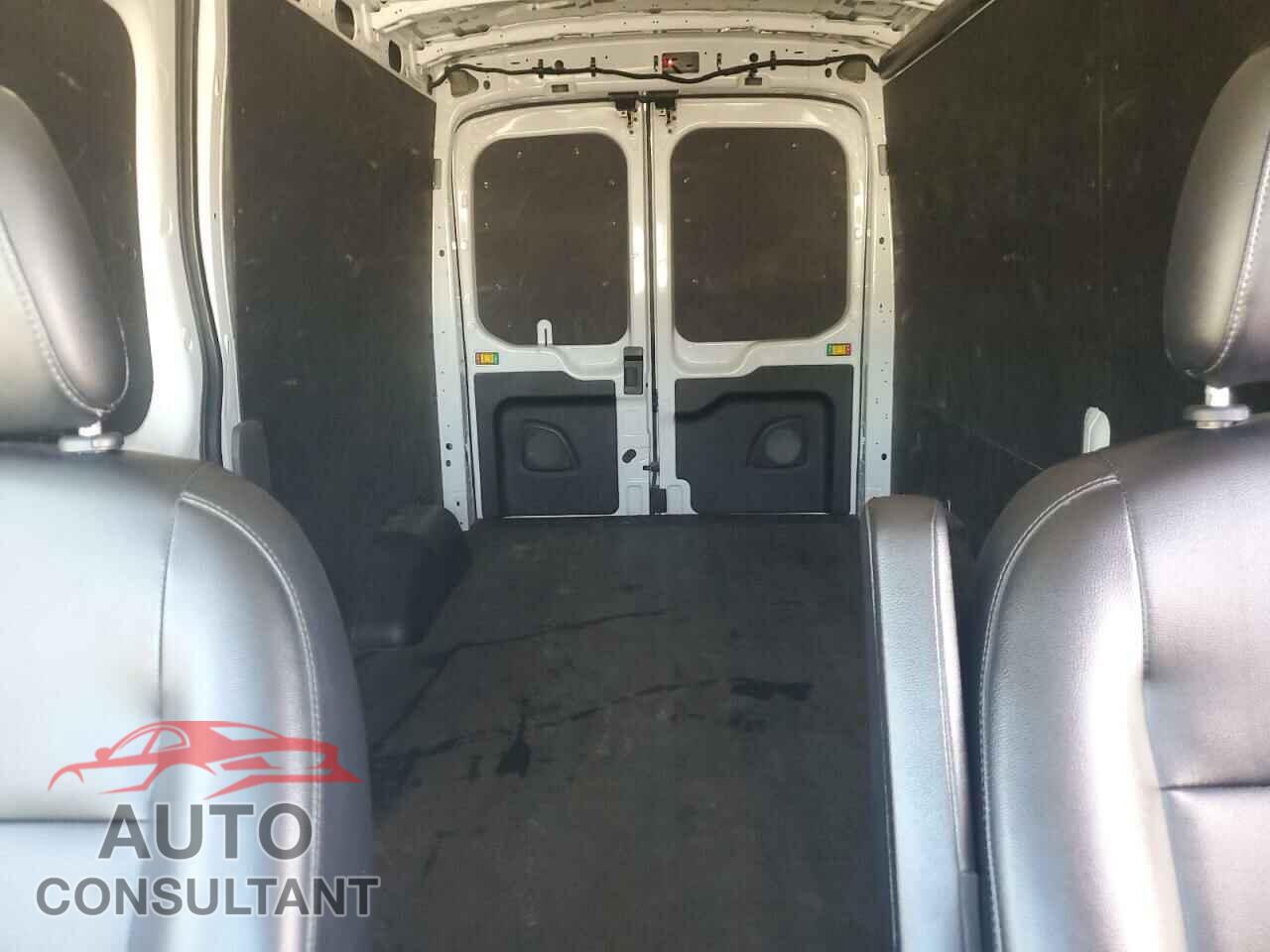 FORD TRANSIT 2023 - 1FTBR1C82PKB17292