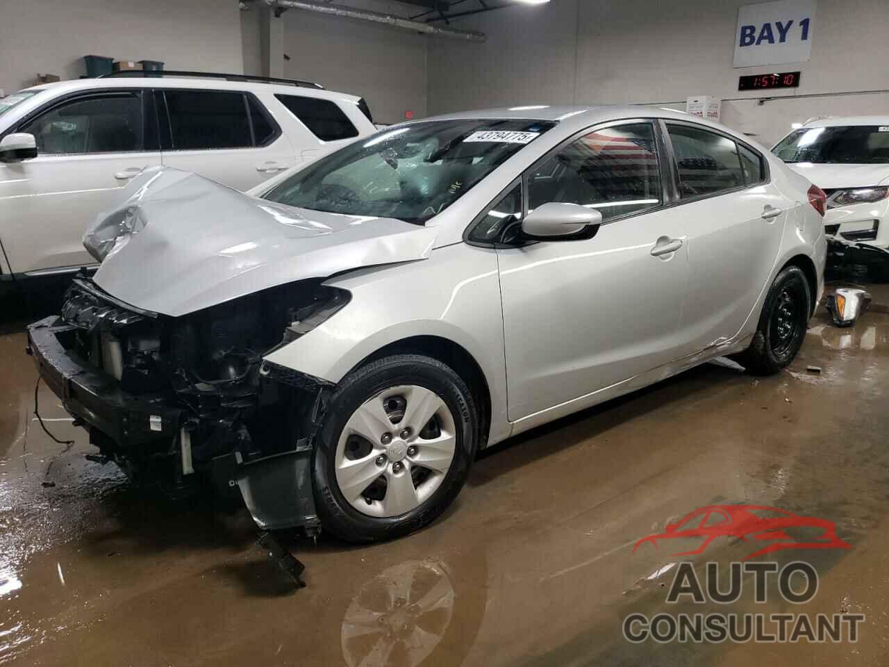 KIA FORTE 2017 - 3KPFK4A70HE130659
