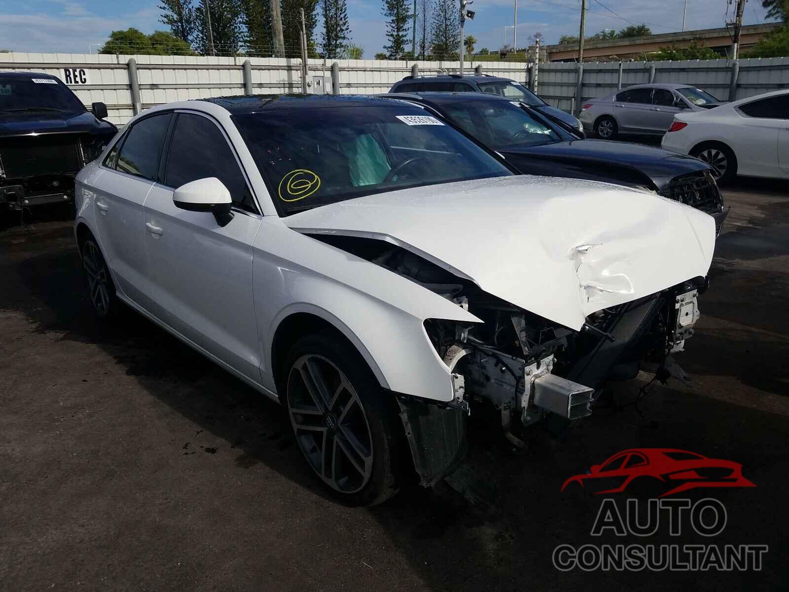 AUDI A3 2019 - WAUAUGFFXK1012518