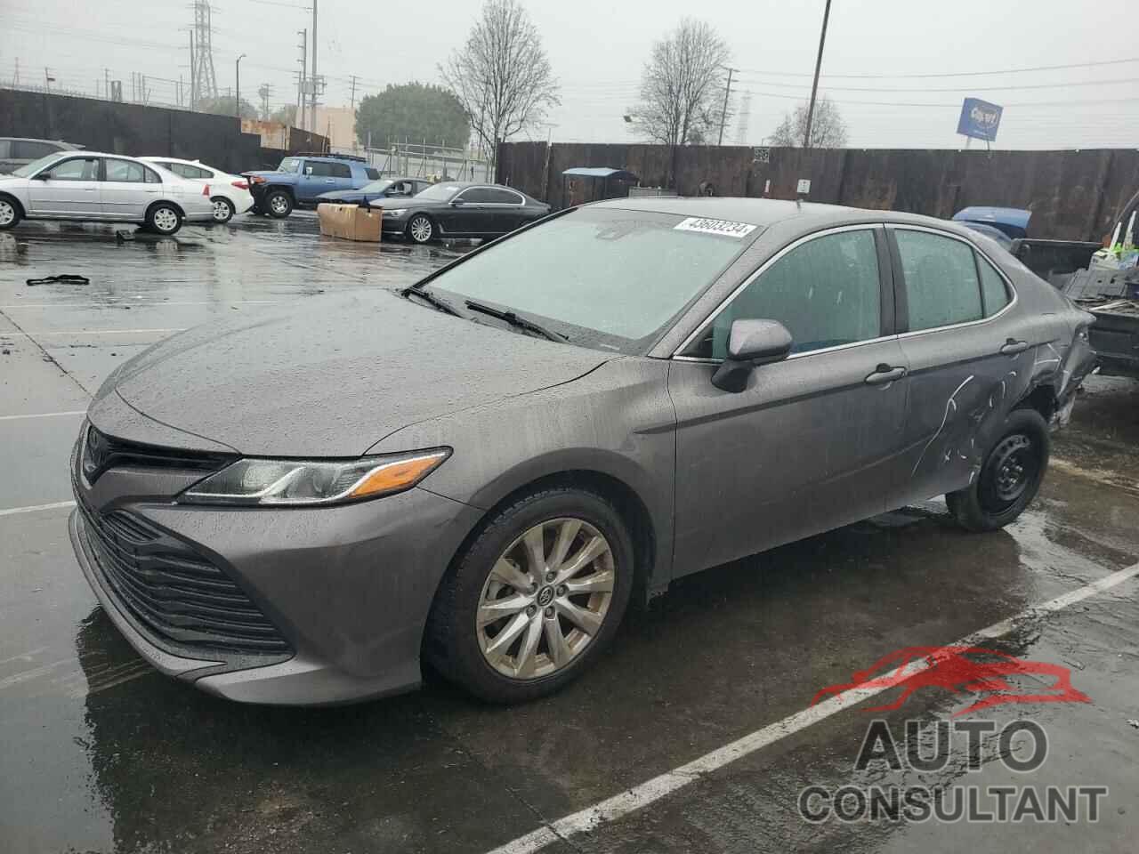 TOYOTA CAMRY 2018 - 4T1B11HK2JU544846