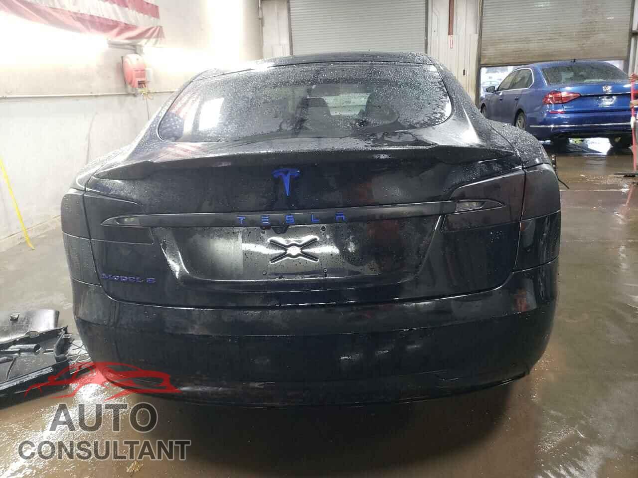 TESLA MODEL S 2016 - 5YJSA1E28GF175047