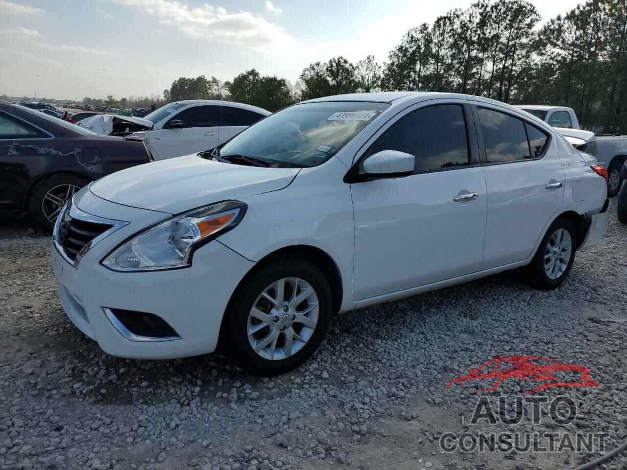 NISSAN VERSA 2018 - 3N1CN7AP1JL832831