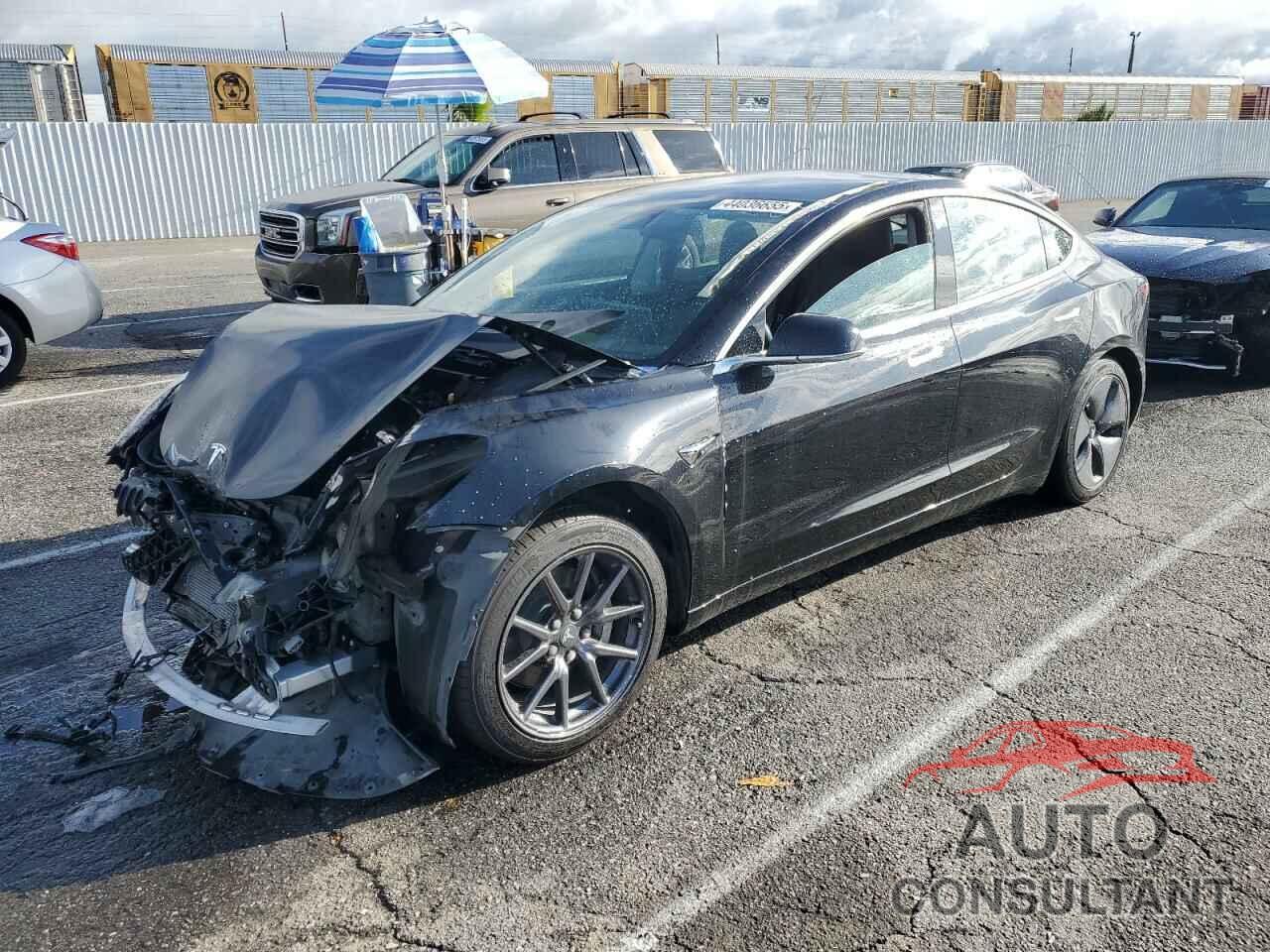 TESLA MODEL 3 2018 - 5YJ3E1EA0JF098973