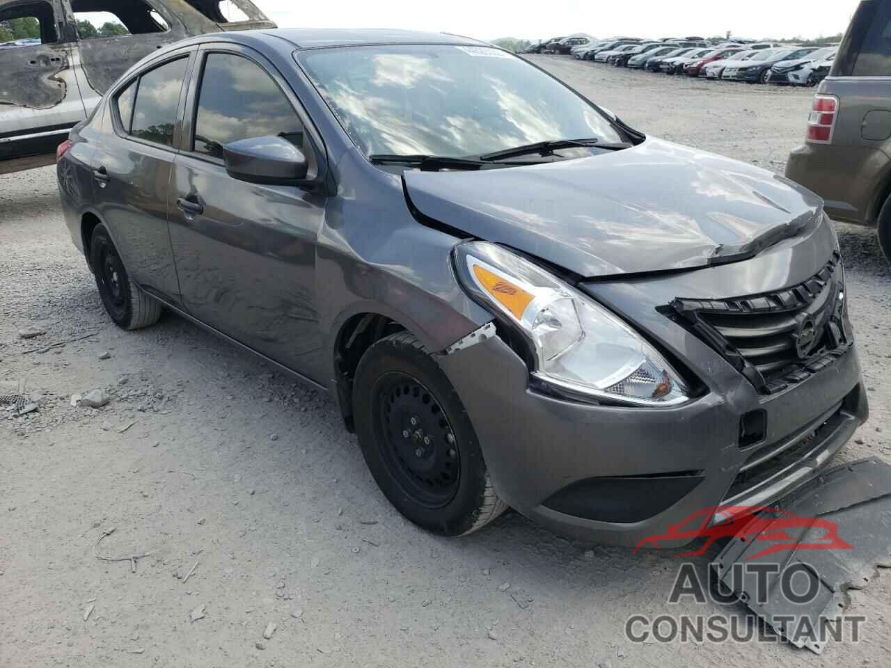 NISSAN VERSA 2019 - 3N1CN7AP8KL815574