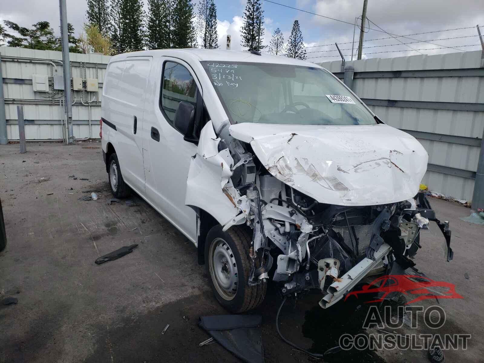 NISSAN NV 2020 - 3N6CM0KN3LK695479