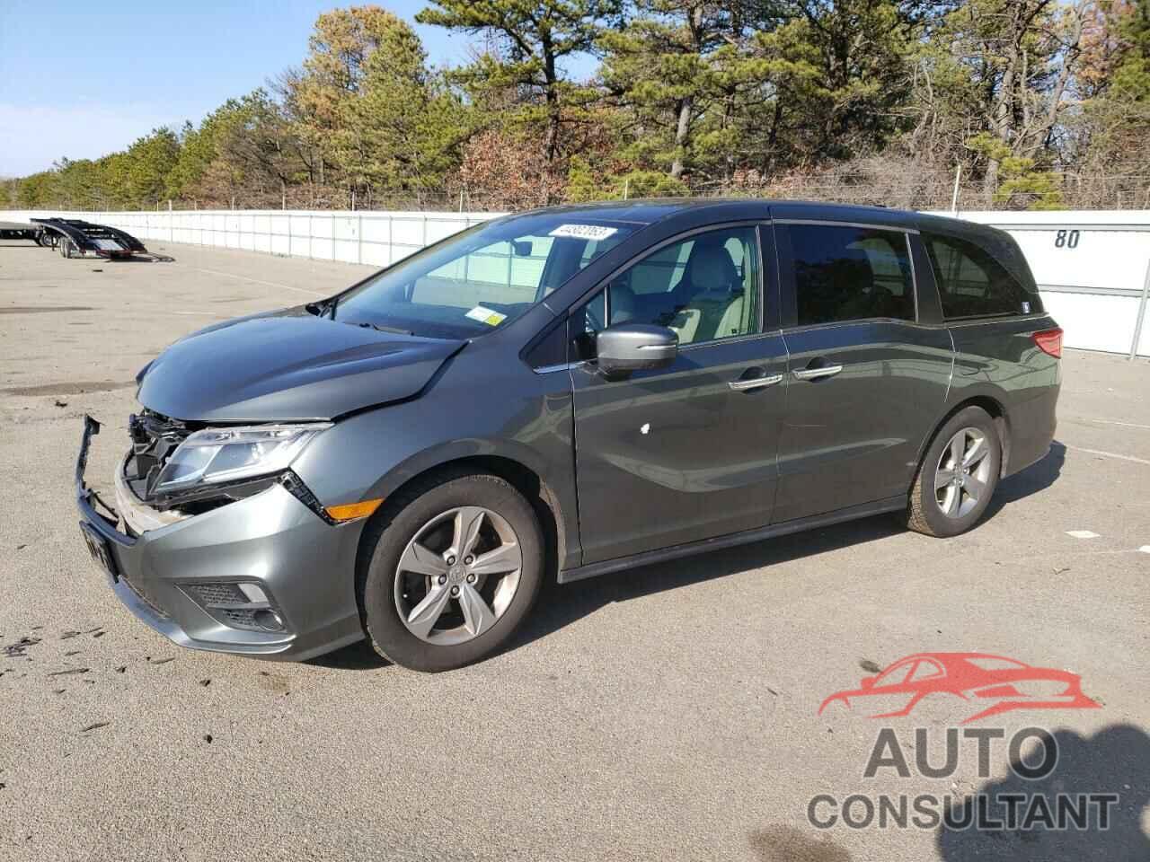 HONDA ODYSSEY 2018 - 5FNRL6H79JB010144