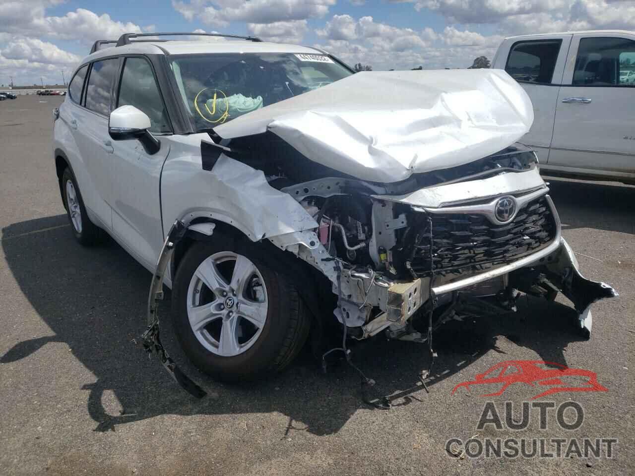 TOYOTA HIGHLANDER 2022 - 5TDCZRBH7NS203076