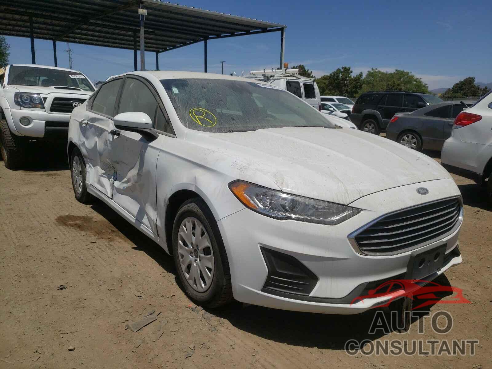 FORD FUSION 2019 - 3FA6P0G72KR218085