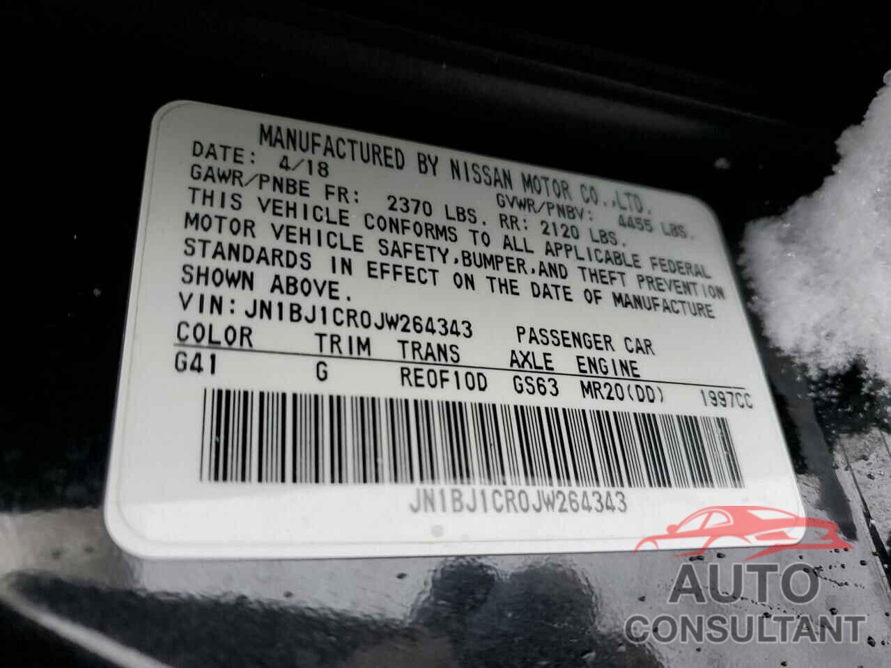 NISSAN ROGUE 2018 - JN1BJ1CR0JW264343