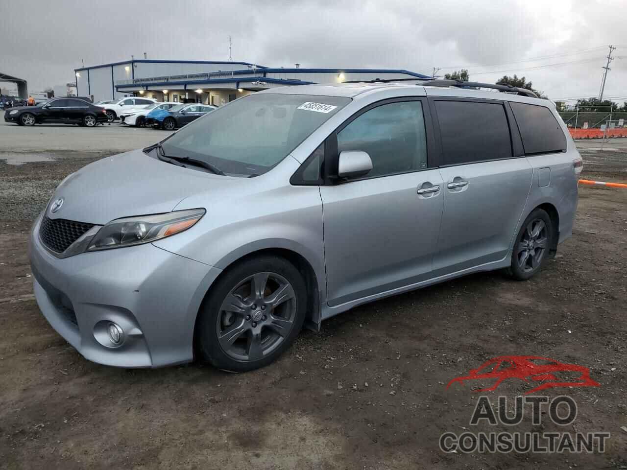 TOYOTA SIENNA 2017 - 5TDXZ3DC9HS766473