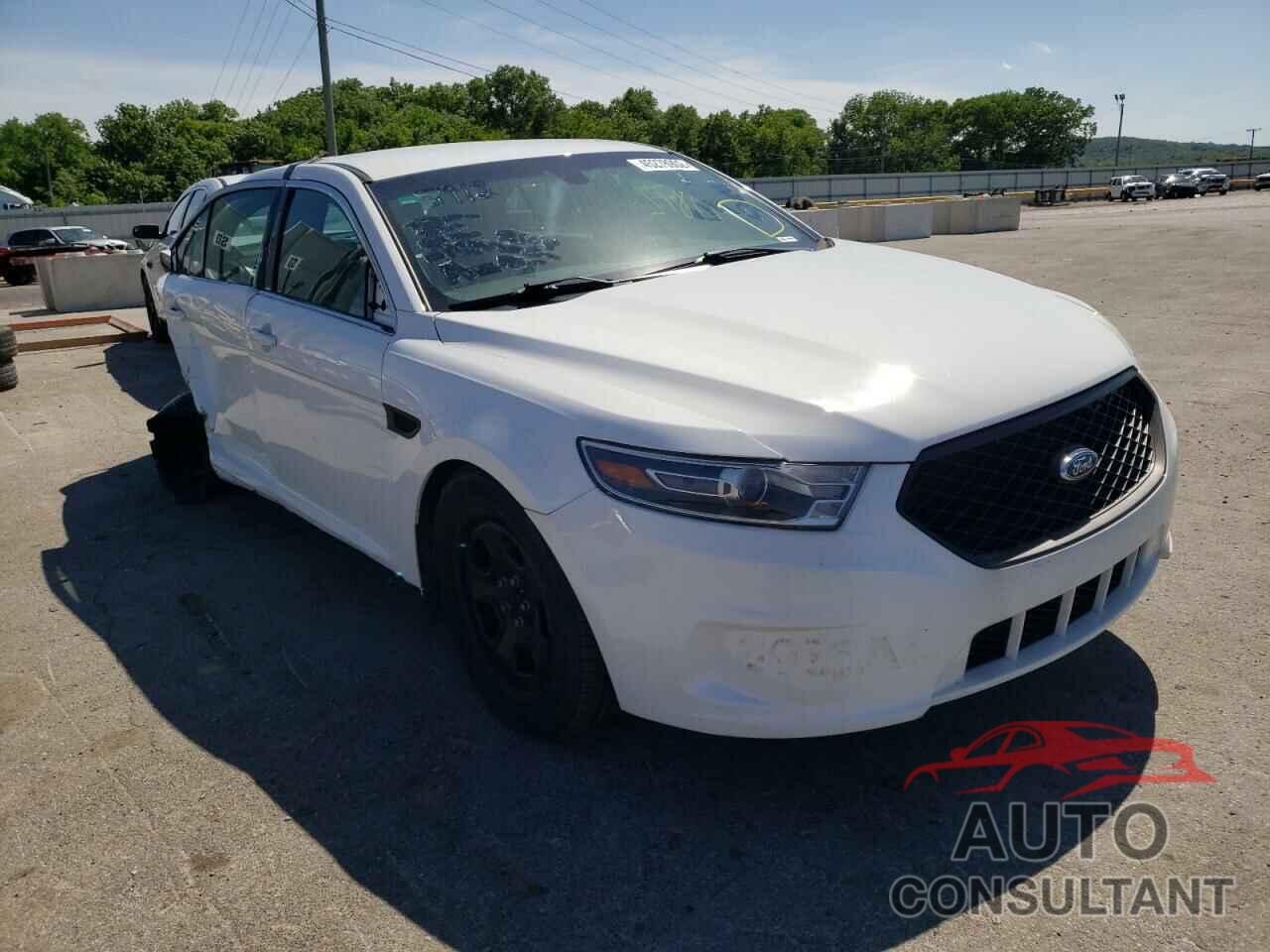 FORD TAURUS 2018 - 1FAHP2L87JG143635