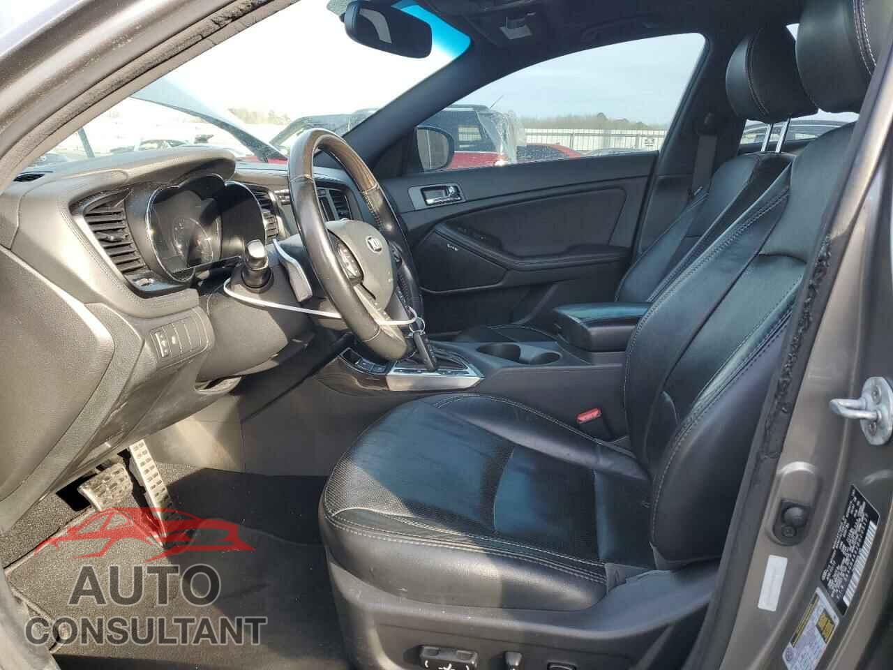 KIA OPTIMA 2013 - 5XXGR4A62DG205127