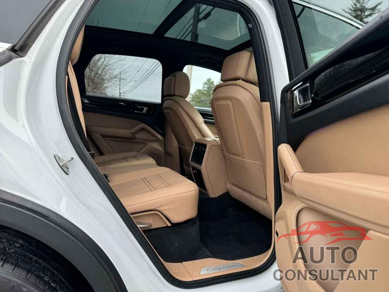 PORSCHE CAYENNE 2019 - WP1AA2AY4KDA04998