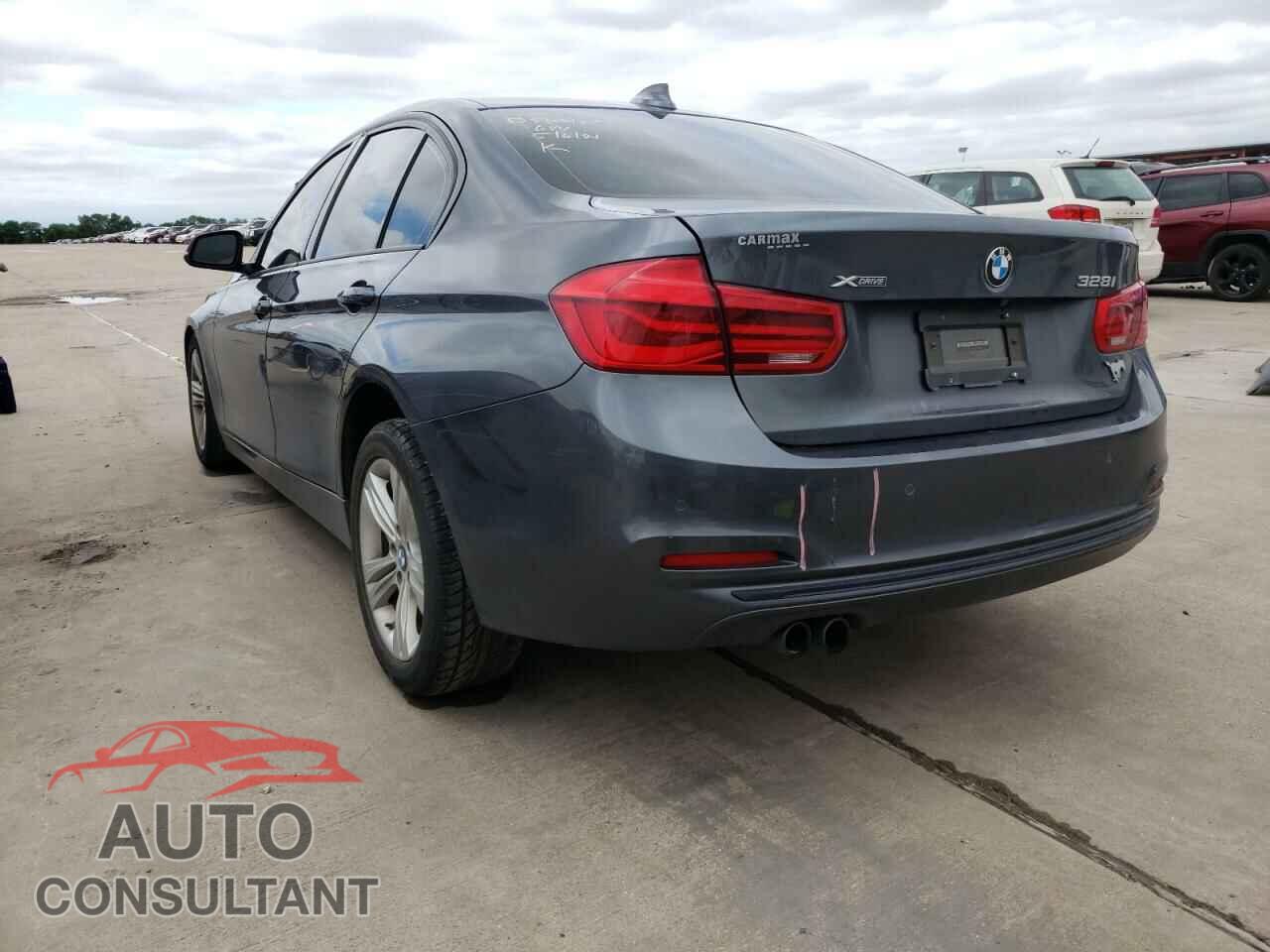 BMW 3 SERIES 2016 - WBA8E3G57GNU04883