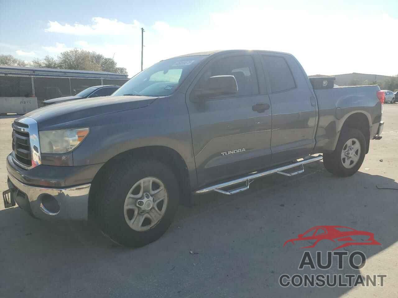 TOYOTA TUNDRA 2013 - 5TFRM5F16DX056675