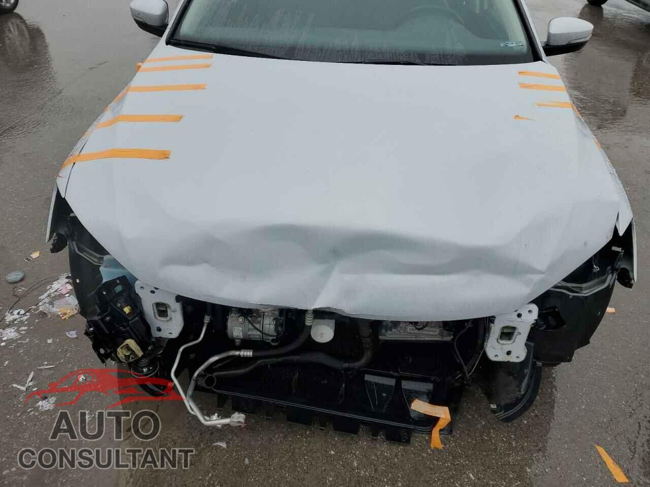 VOLKSWAGEN JETTA 2017 - 3VWDB7AJ4HM405621
