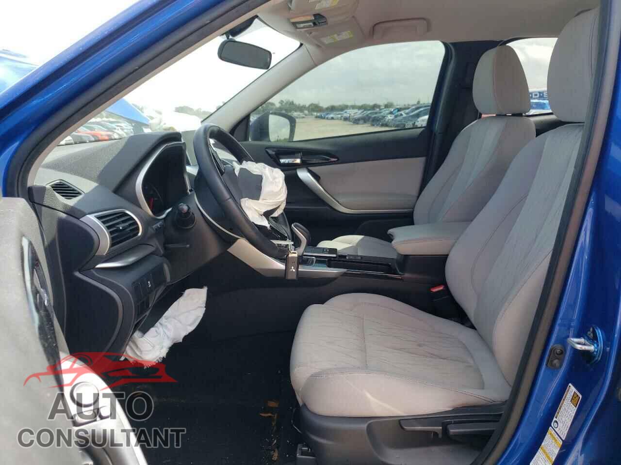 MITSUBISHI ECLIPSE 2018 - JA4AT5AA6JZ070464