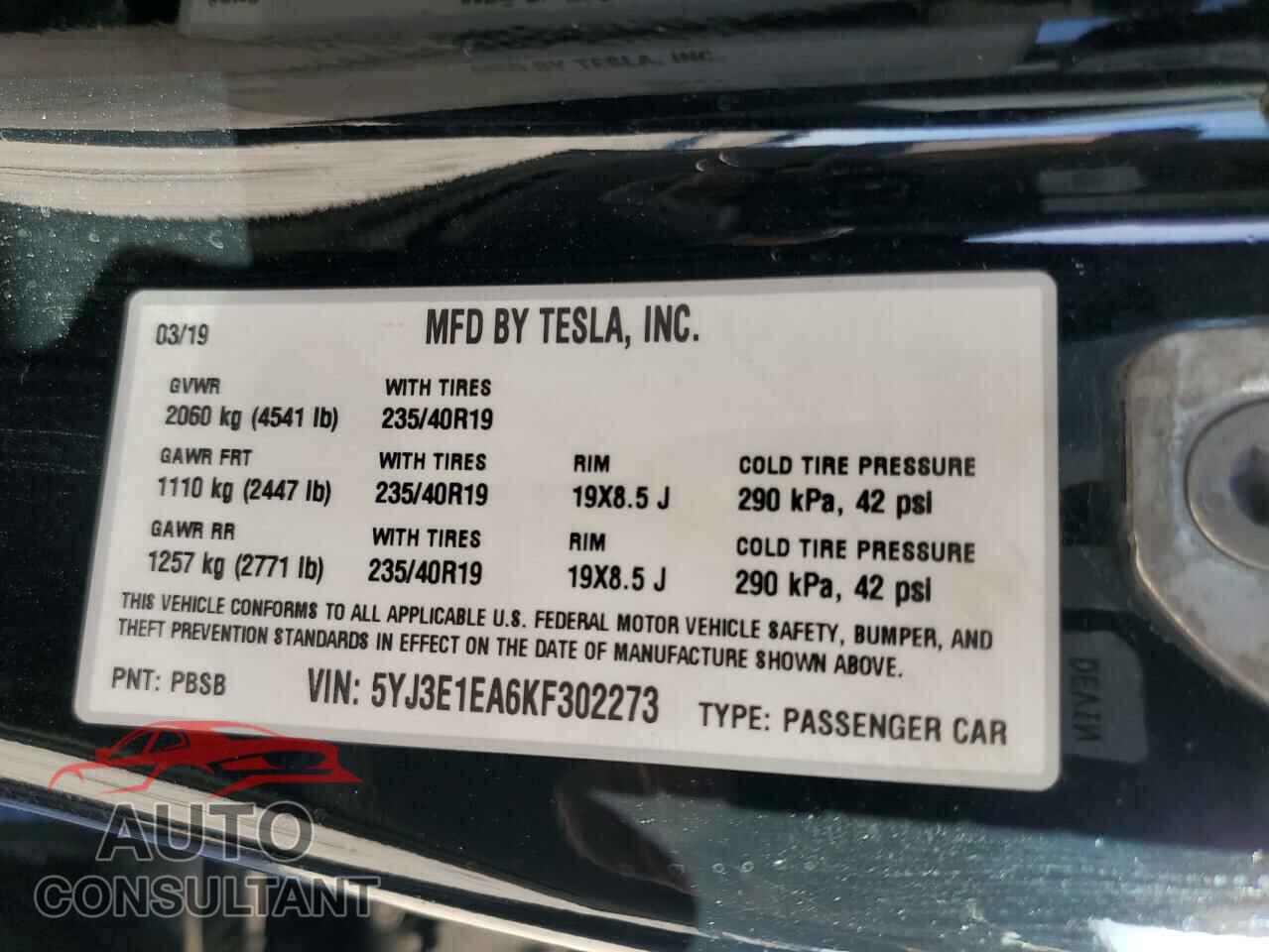 TESLA MODEL 3 2019 - 5YJ3E1EA6KF302273